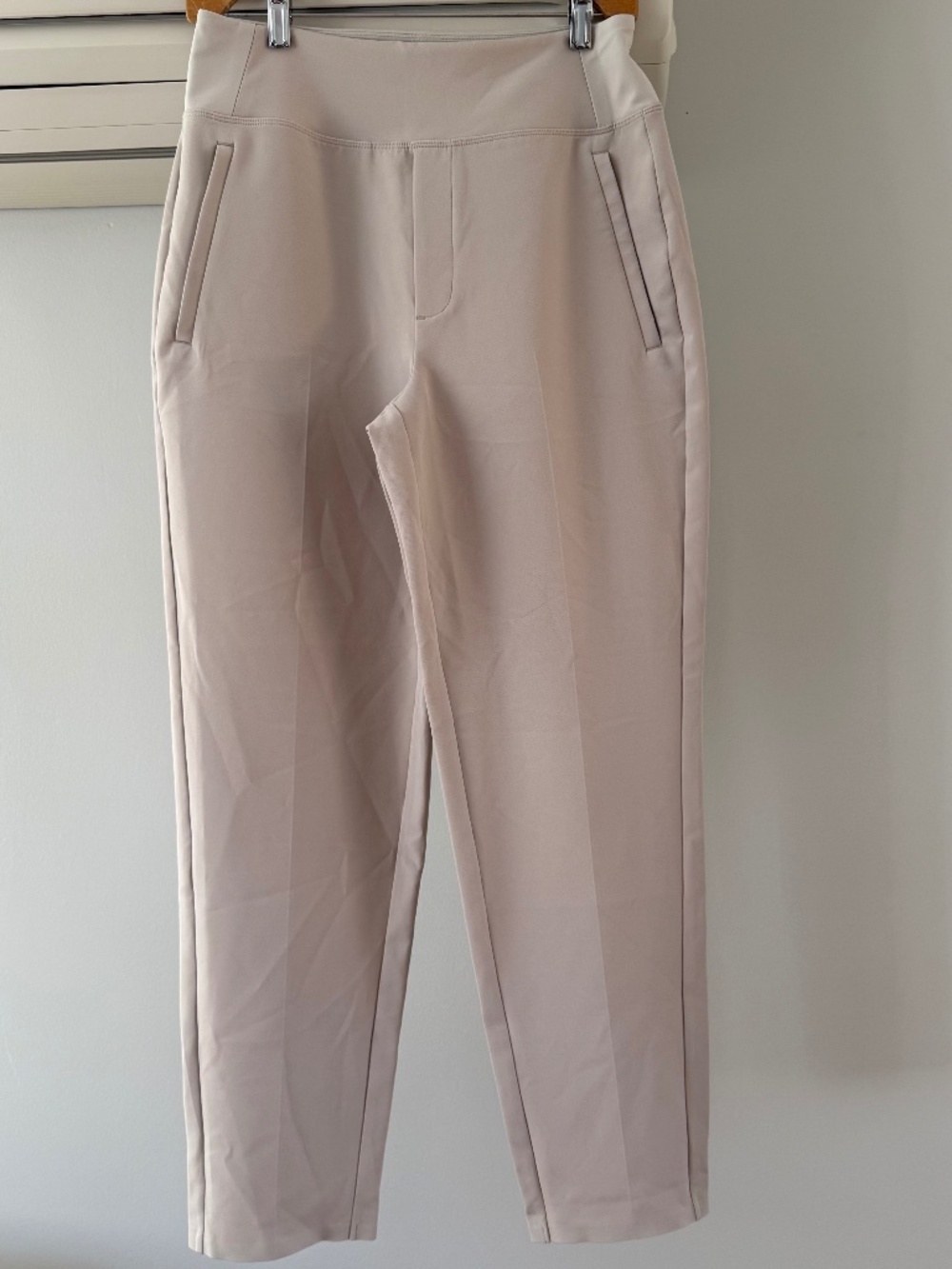 Athleta endless high rise pant sz 4